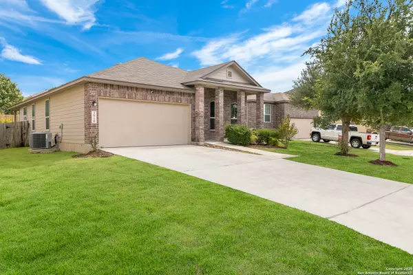 San Antonio, TX 78223,3910 Adair Bluff