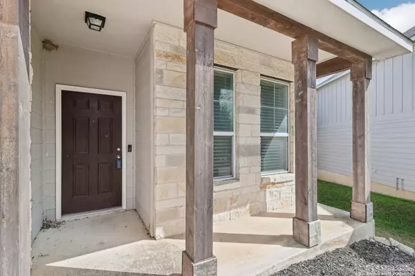 San Antonio, TX 78260,27429 Emilie Cyn