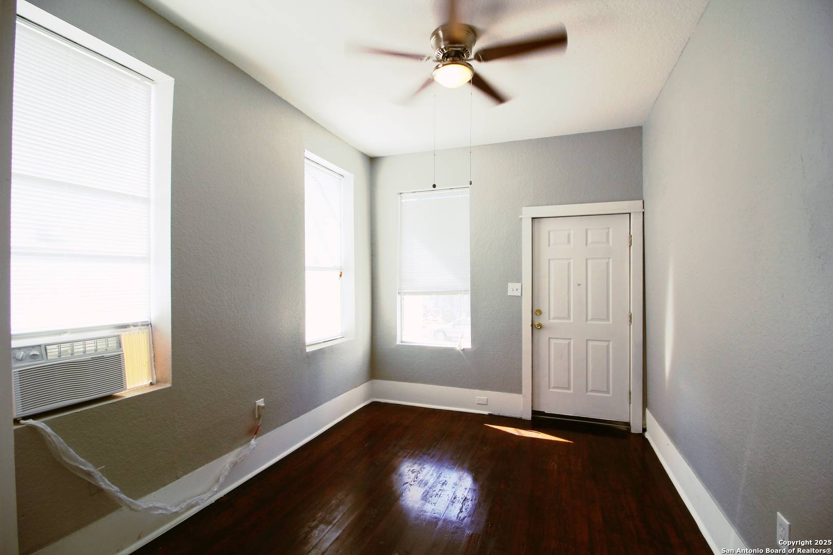 San Antonio, TX 78208,1716 Olive St UNIT 1
