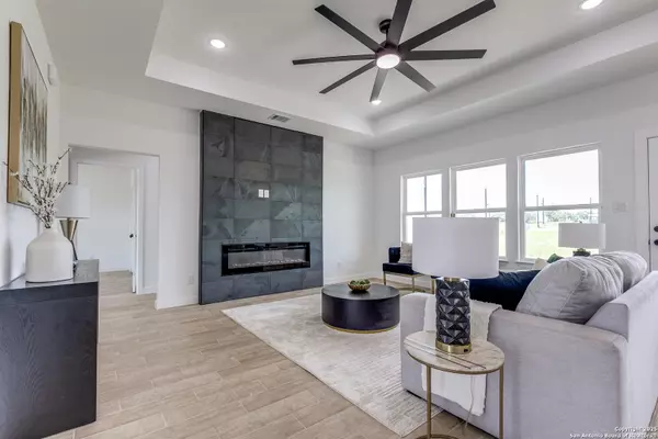 Atascosa, TX 78002,12902 Prosperidad