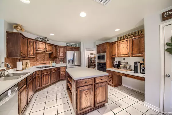 Universal City, TX 78148,13407 Thessaly