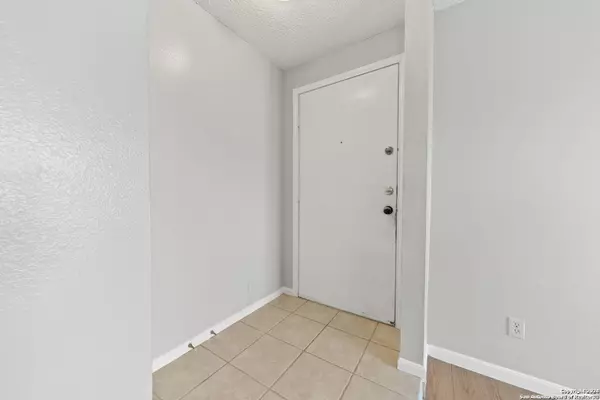 San Antonio, TX 78213-4811,11843 BRAESVIEW UNIT 2311
