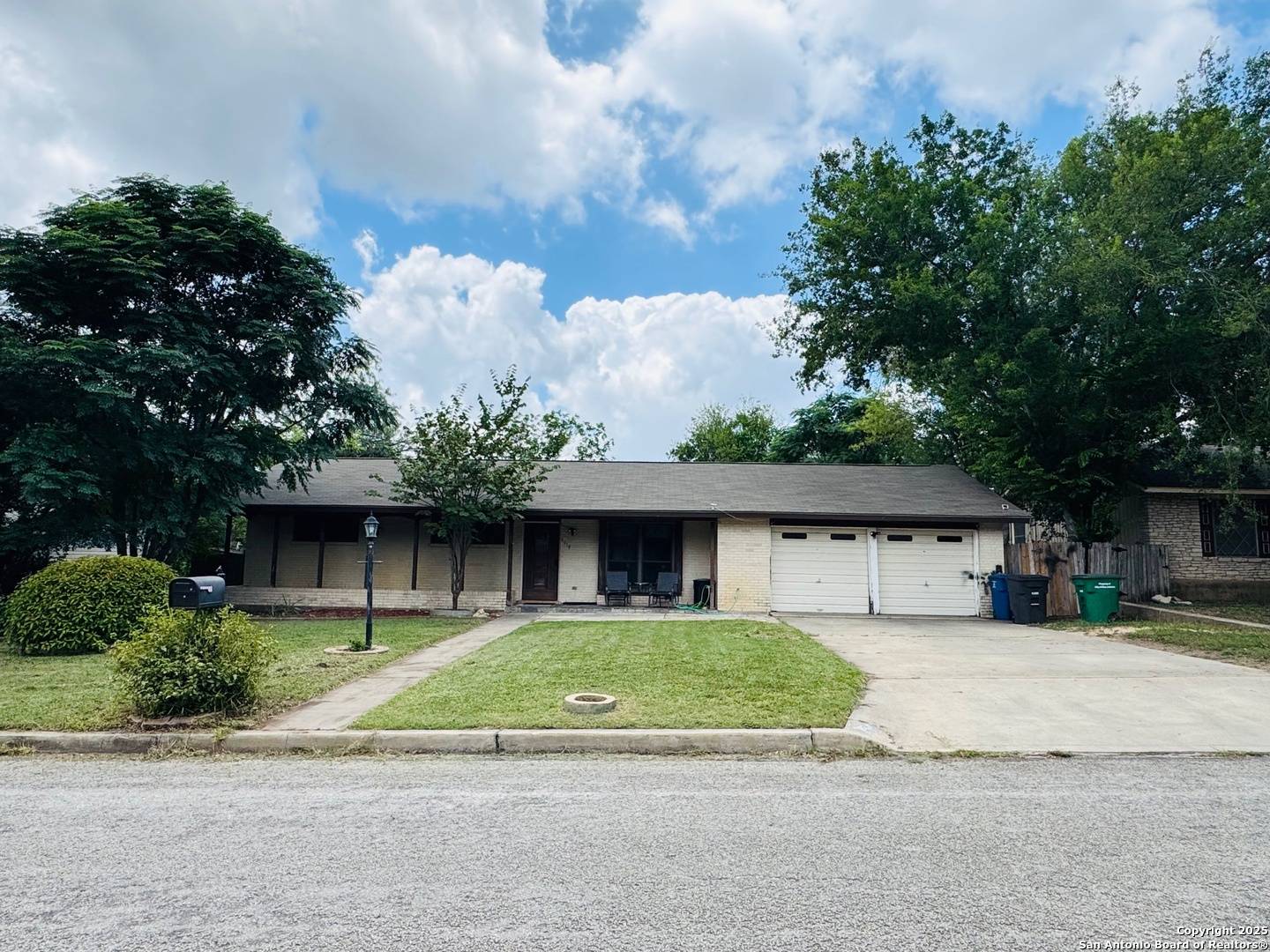 5618 Ben Casey DR, San Antonio, TX 78240