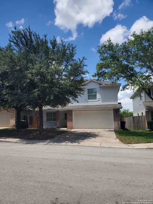 San Antonio, TX 78227,7015 HEATHERS PL