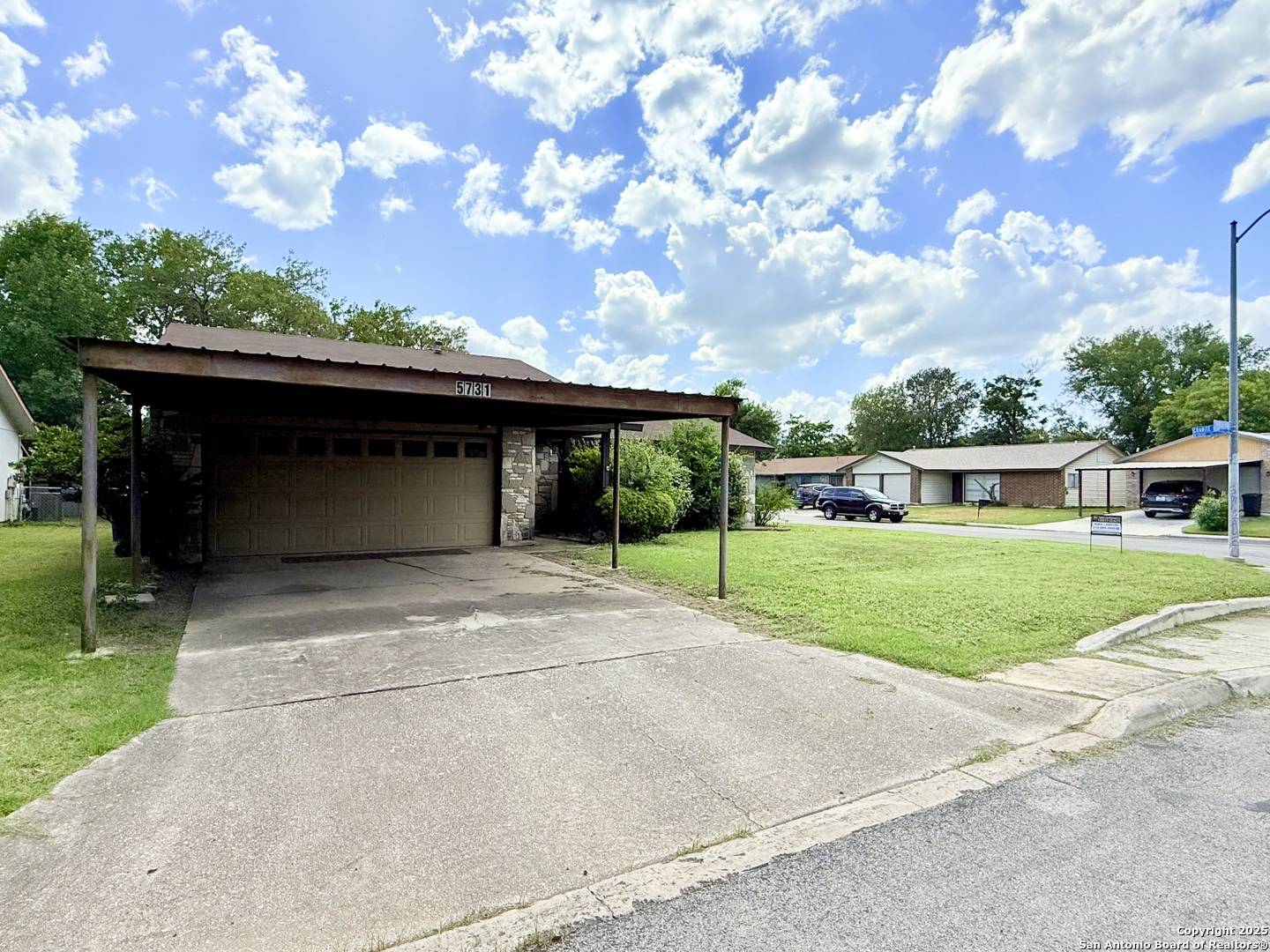 San Antonio, TX 78238,5731 Timber Bend
