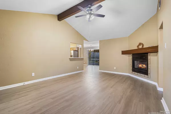 San Antonio, TX 78210,3718 Bremen