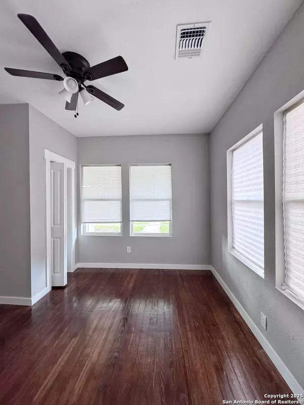 San Antonio, TX 78201,1750 mulberry