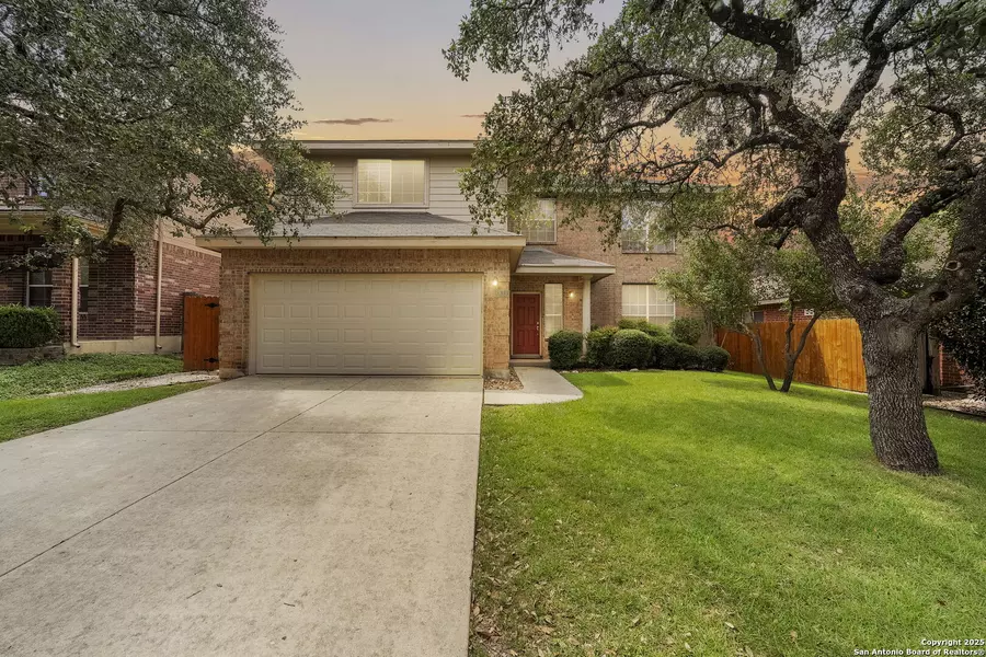8838 Feather Trl, Helotes, TX 78023