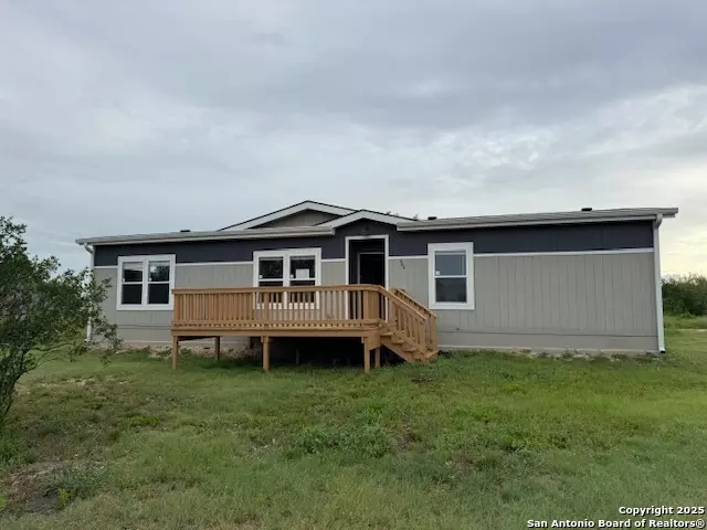 Hondo, TX 78861,404 Pr 4653