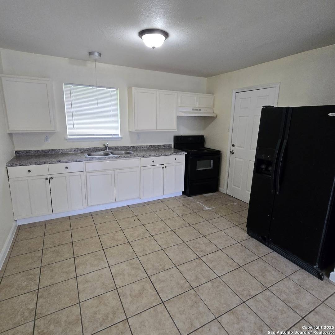 San Antonio, TX 78220,410 Dorie