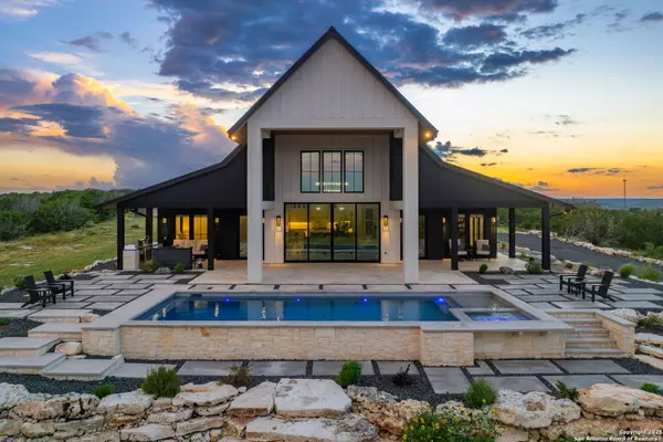 120 LOST VALLEY LANE, Camp Verde, TX 78010