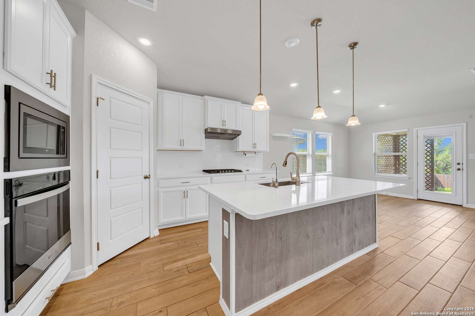 Boerne, TX 78006,10206 Juniper Oaks