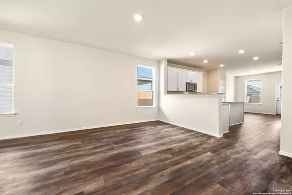 New Braunfels, TX 78130,826 Steeplebush