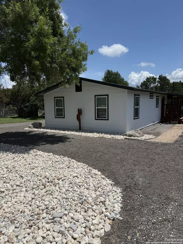 Canyon Lake, TX 78133,1546 & 1558 Green Hill