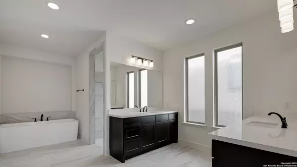 Boerne, TX 78006,241 Boulder Creek