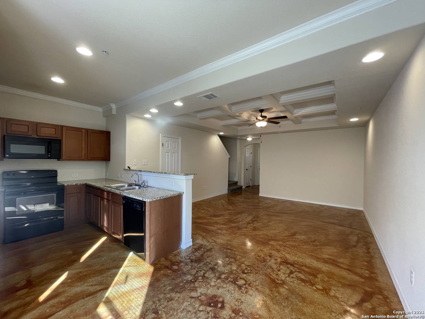 San Antonio, TX 78233,6411 Melanzane Ave UNIT 102