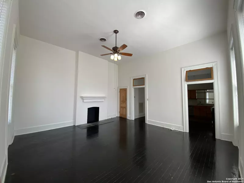 235 Commerce UNIT 500, San Antonio, TX 78205