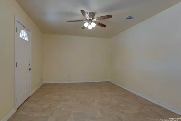 San Antonio, TX 78223,218 Waugh St.