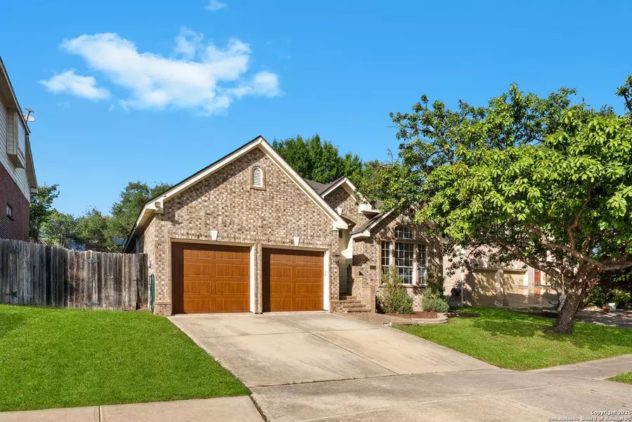 6127 Oakwood, San Antonio, TX 78249