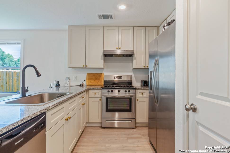 San Antonio, TX 78245,9627 Strand Ct