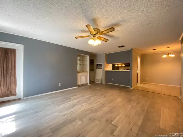 San Marcos, TX 78666,1202 thorpe UNIT 205