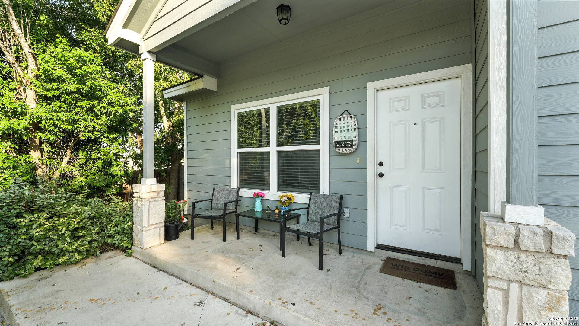 Seguin, TX 78155,911-913 Seideman