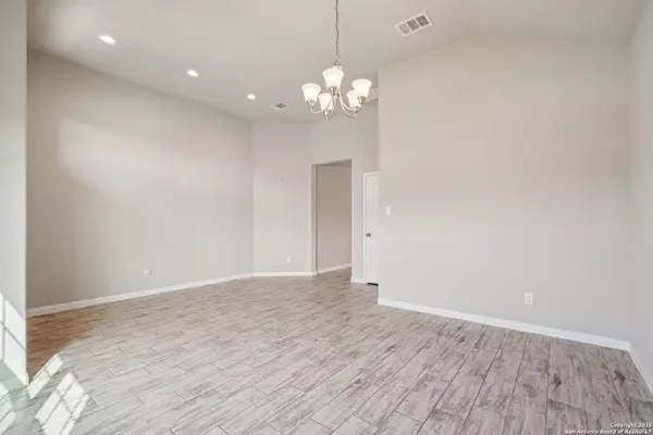 San Antonio, TX 78247,6219 Alta Puerta