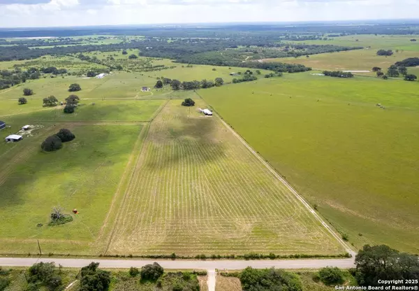 Poteet, TX 78065,3721 Schuettig Rd