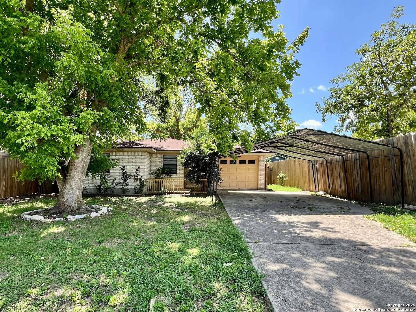409 Peterson, Kerrville, TX 78028