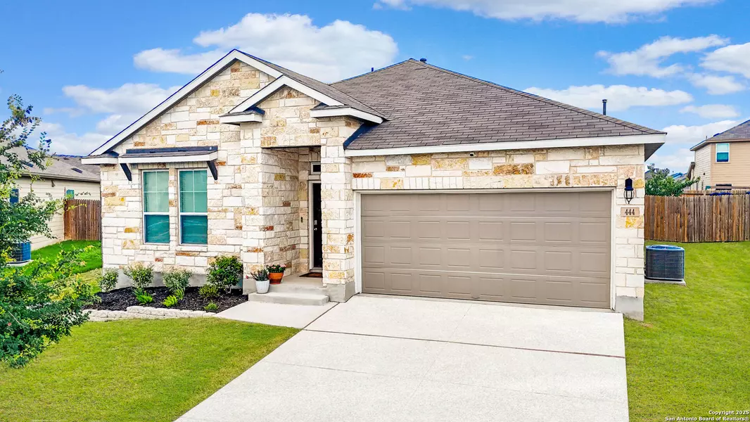 444 Butterfly Bush Ct, New Braunfels, TX 78130
