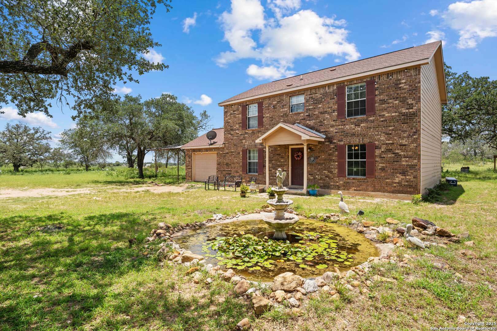 Poteet, TX 78065,1655 Eichman Rd