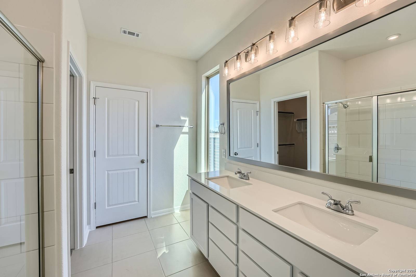 New Braunfels, TX 78130,1547 Estelea Grove