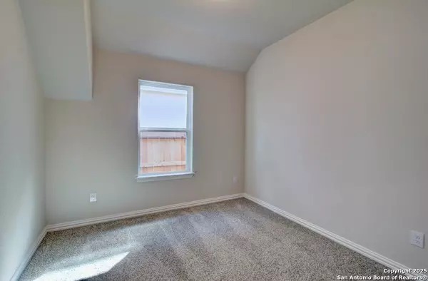 New Braunfels, TX 78132,1840 Heritage Maples