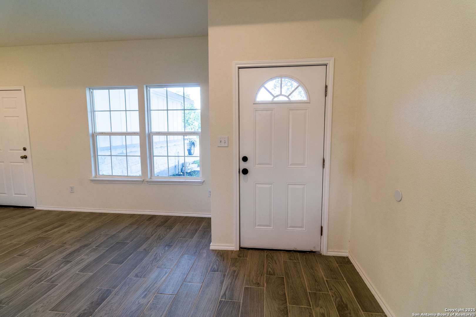 Beeville, TX 78102,807 Polk