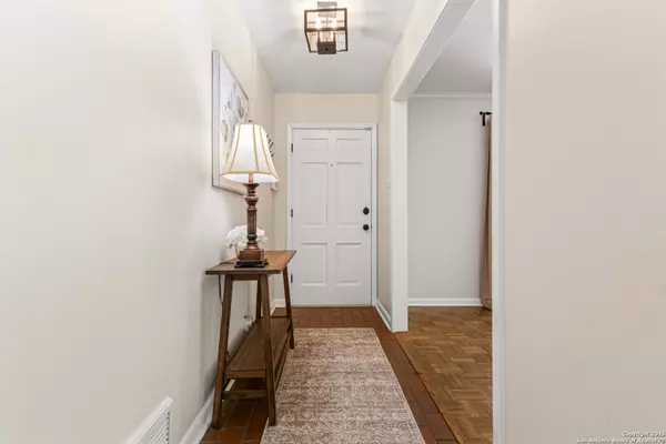 San Antonio, TX 78217,8731 Oak Ledge