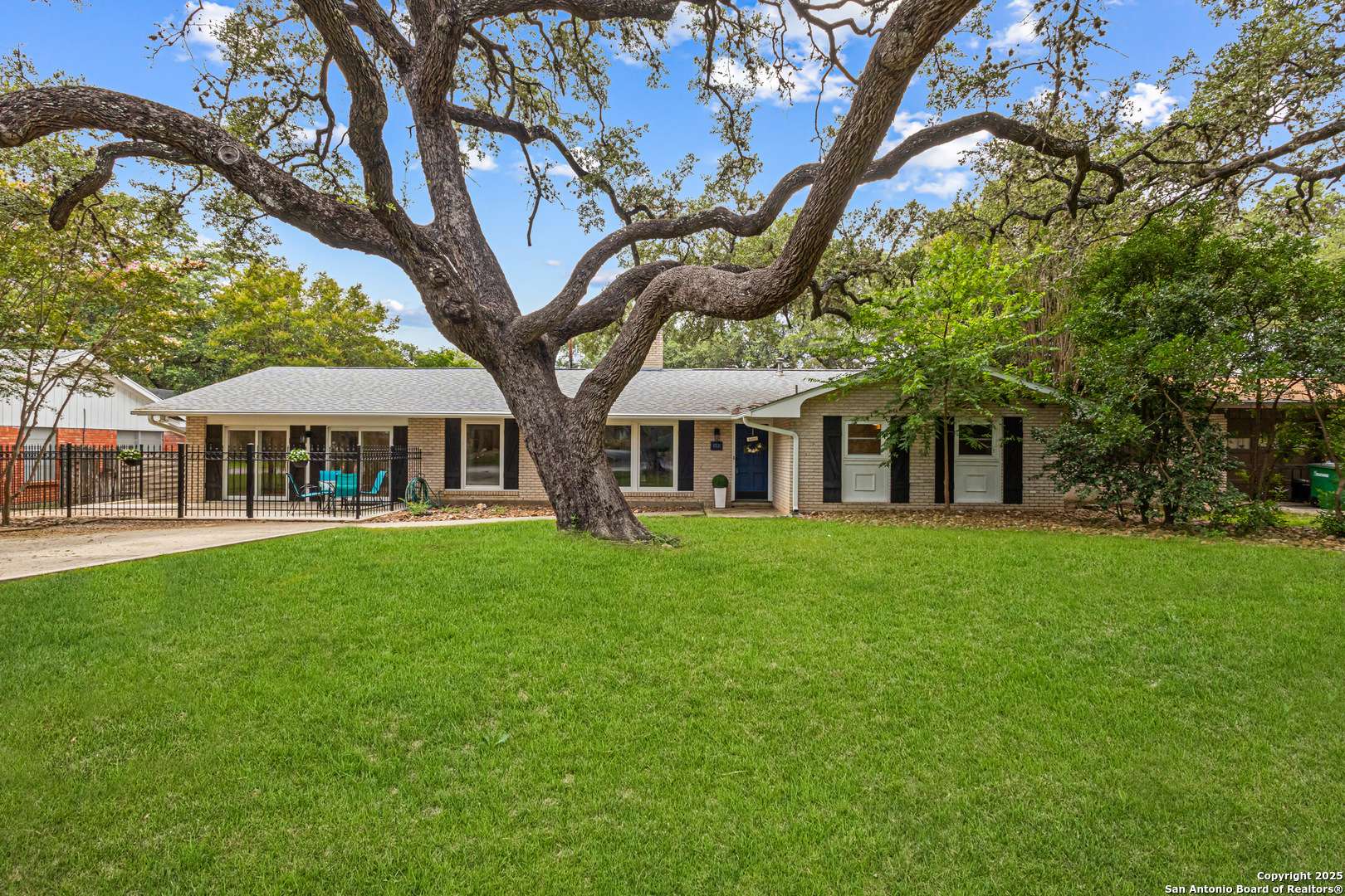 8731 Oak Ledge, San Antonio, TX 78217