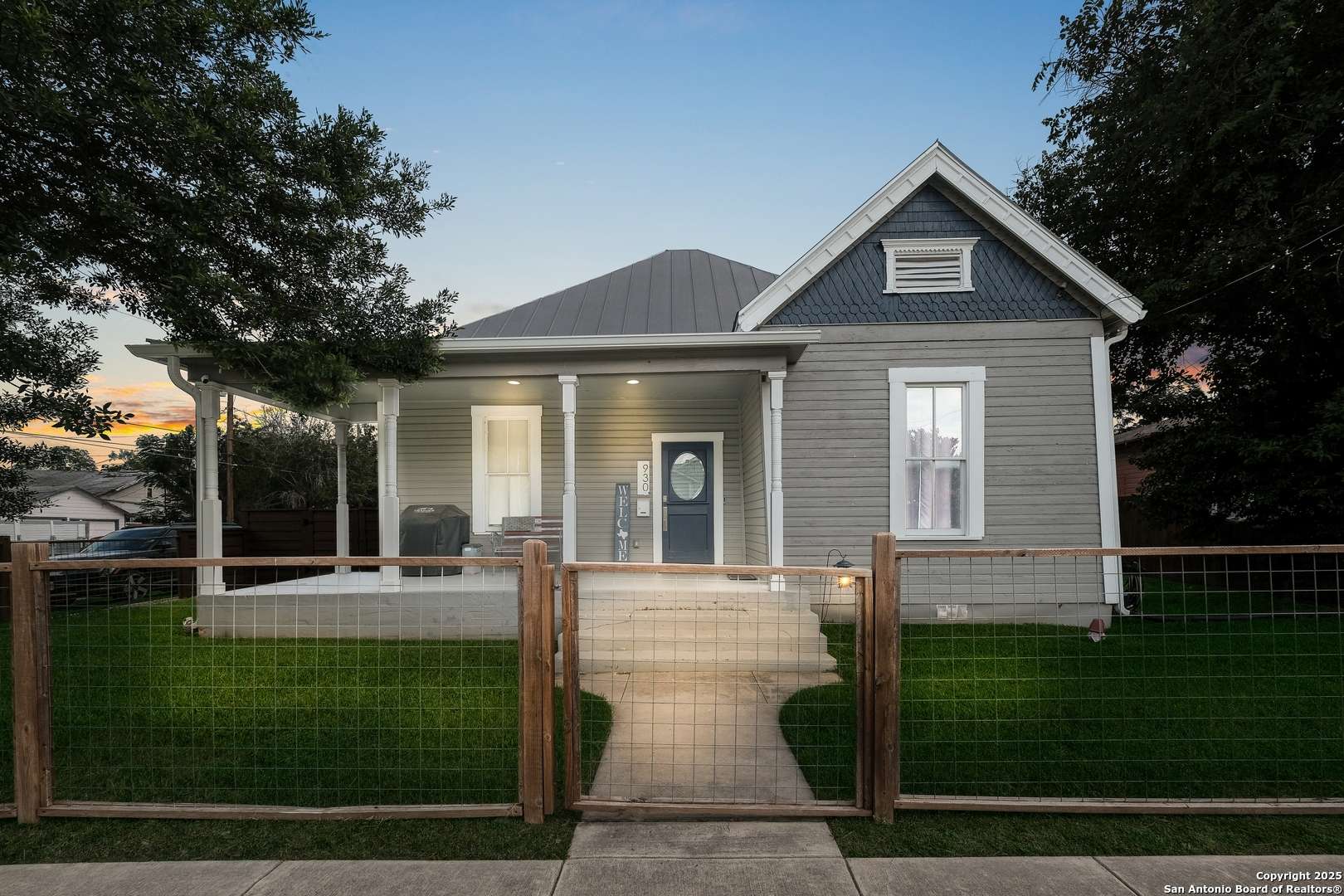 930 Hays, San Antonio, TX 78202