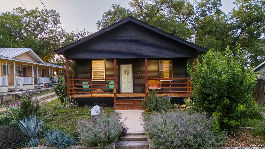 315 Sandmeyer, San Antonio, TX 78208