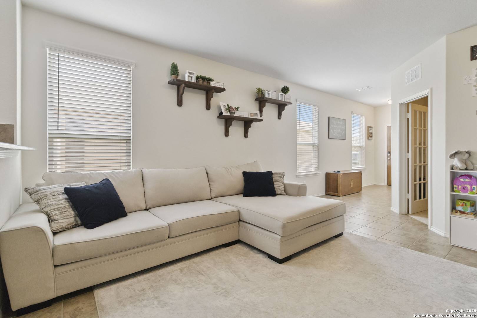 New Braunfels, TX 78130,235 Elderberry