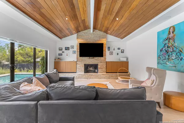 San Antonio, TX 78213,10510 sunflower