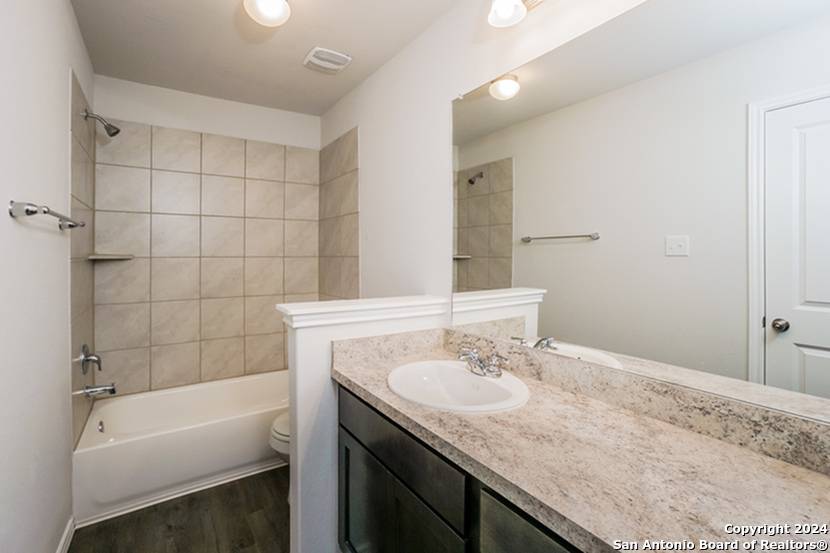 San Antonio, TX 78222-2214,5007 Jade Crossing