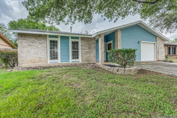 Converse, TX 78109,9825 Meadow Hill