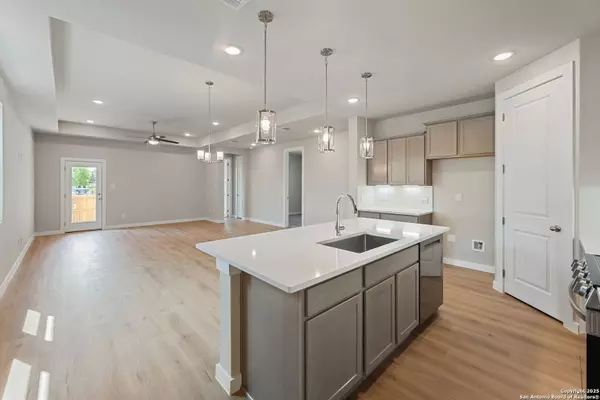 New Braunfels, TX 78130,743 Langston Ln