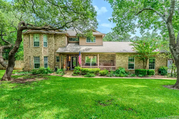 26026 Oak Nest Ln, San Antonio, TX 78255