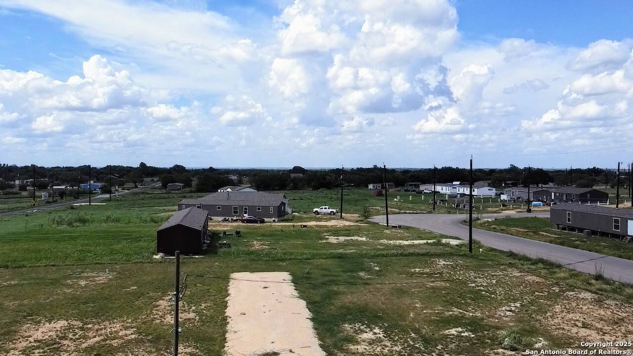 Atascosa, TX 78002,17213 CUERNAVAC