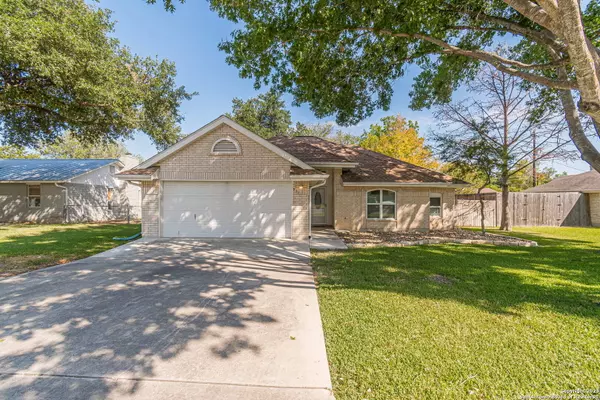 934 lazy, New Braunfels, TX 78130