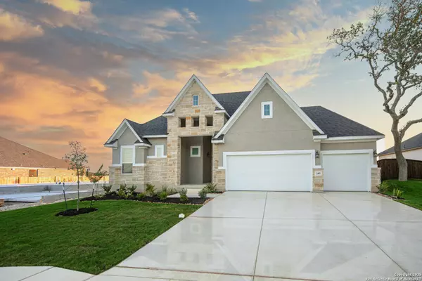 137 Mason Lane, Castroville, TX 78009