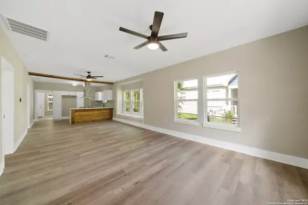 San Antonio, TX 78212-1123,710 EL MONTE BLVD