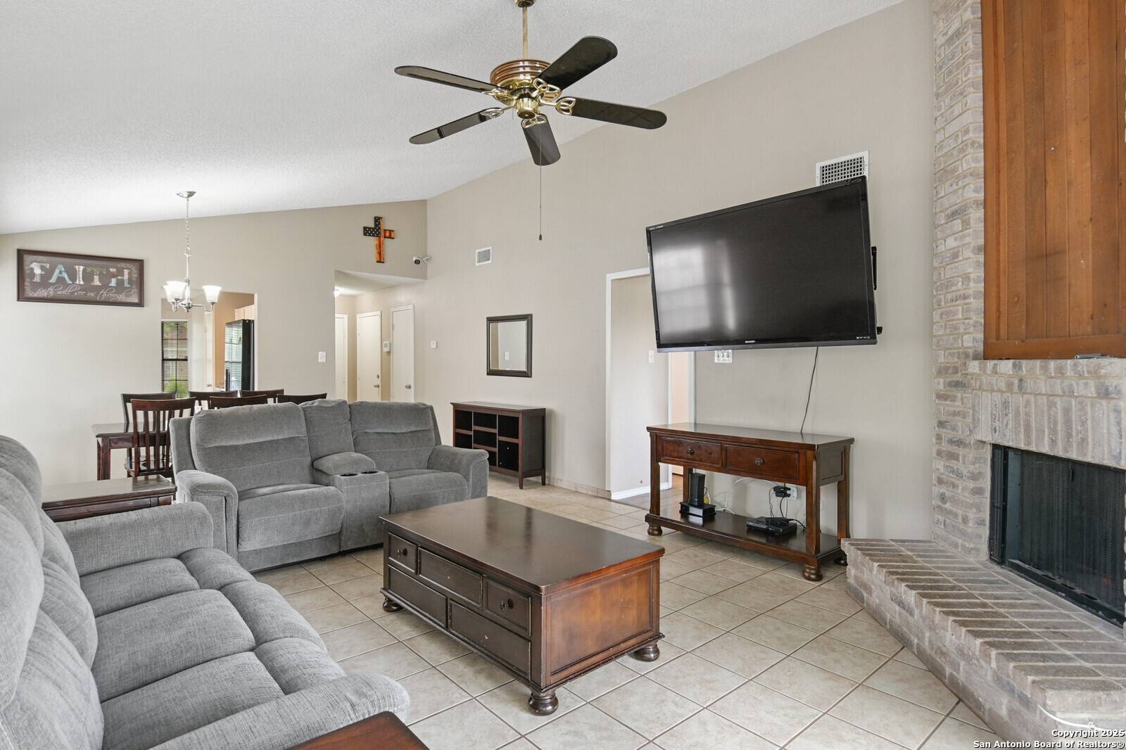 Universal City, TX 78148,809 Meadow Arbor