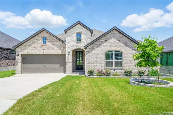 355 Jereth, Castroville, TX 78009